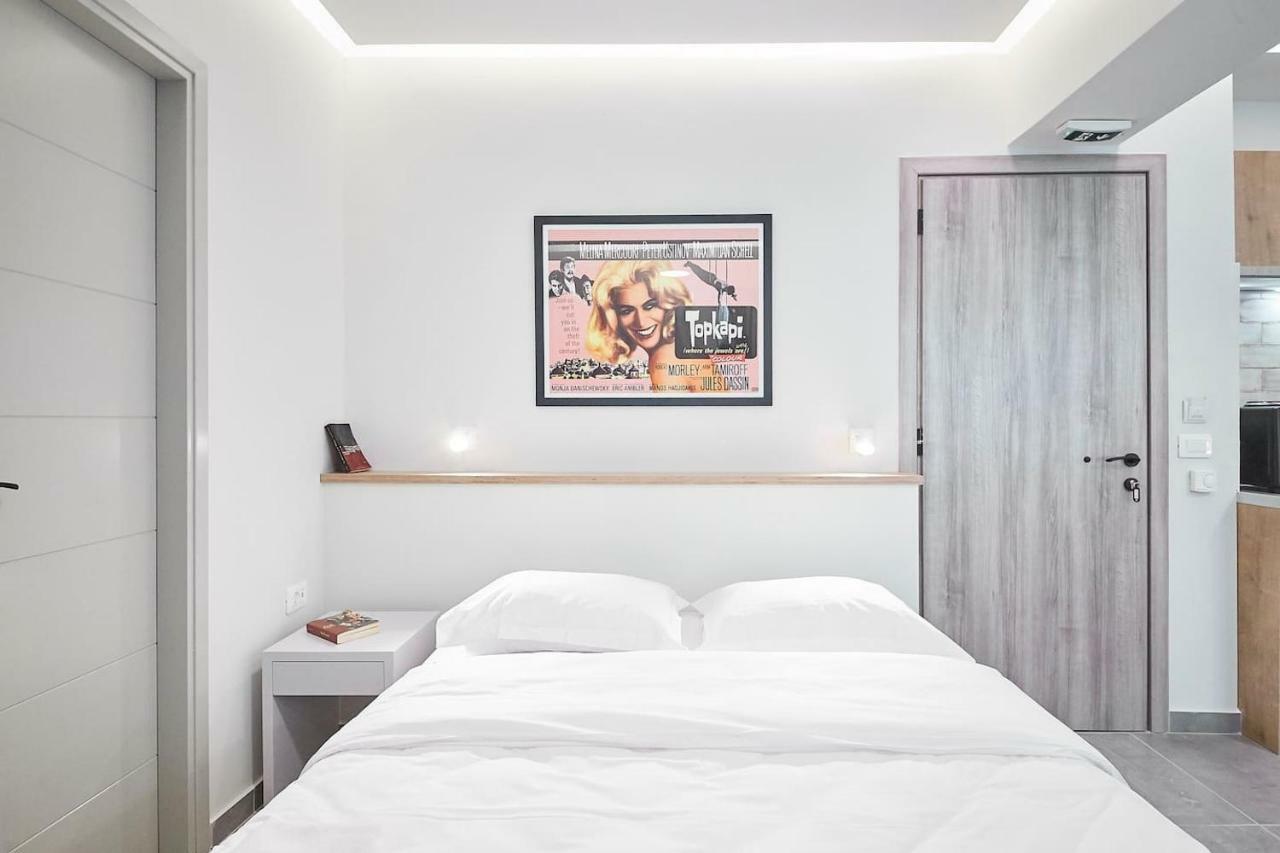 Stay In A Hip Decorated Studio Near Acropolis! เอเธนส์ ภายนอก รูปภาพ