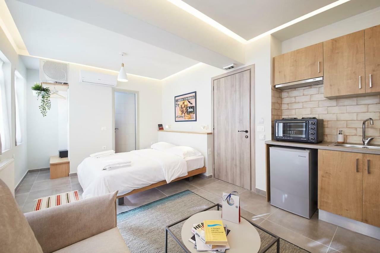 Stay In A Hip Decorated Studio Near Acropolis! เอเธนส์ ภายนอก รูปภาพ